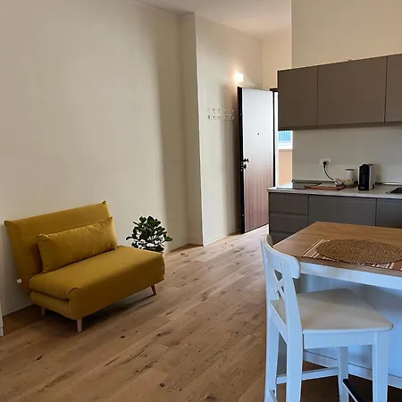 Teodora Safran Apartment *